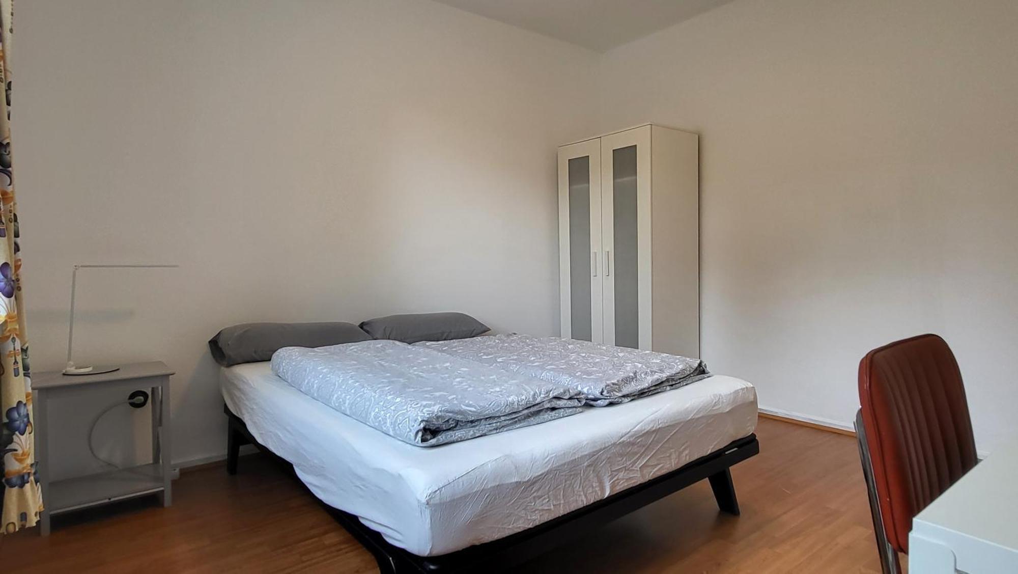 Private Guestroom Fair/Messe ฮันโนเวอร์ ภายนอก รูปภาพ